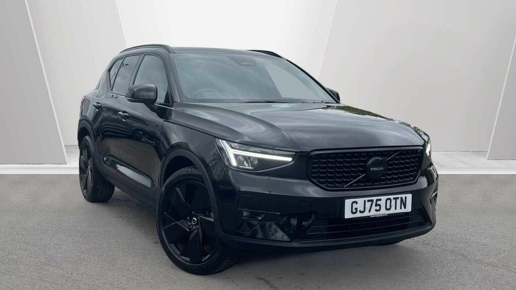 Volvo XC40 Black Edition Plus, B3 Mild Hybrid, Black