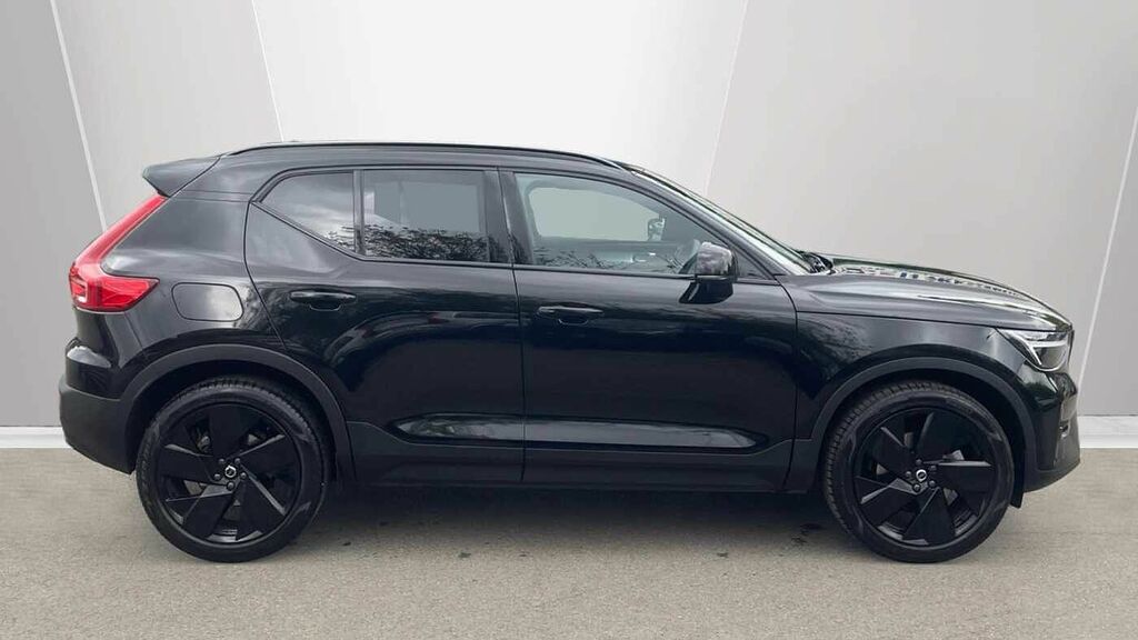 Volvo XC40 Black Edition Plus, B3 Mild Hybrid, GJ75OTN Black #3