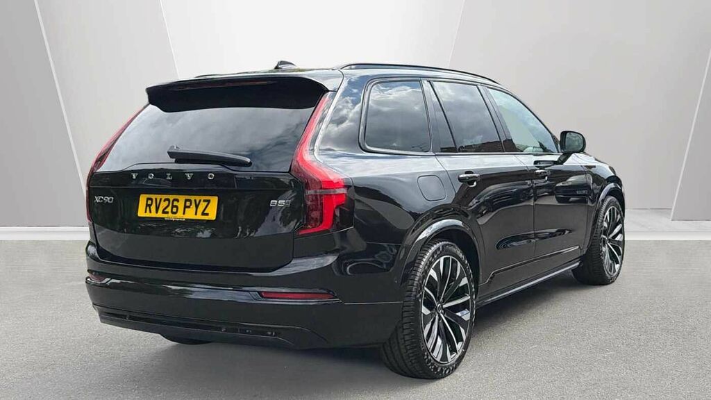 Volvo XC90 B5 P Awd Ultra Dark RV26PYZ Black #2