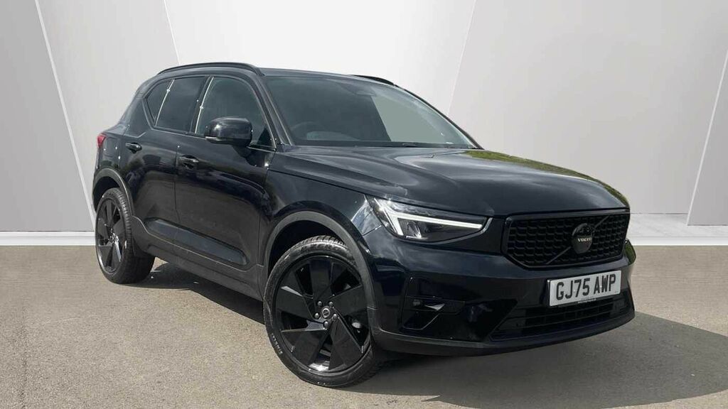 Volvo XC40 Black Edition Plus, B3 Mild Hybrid, Black