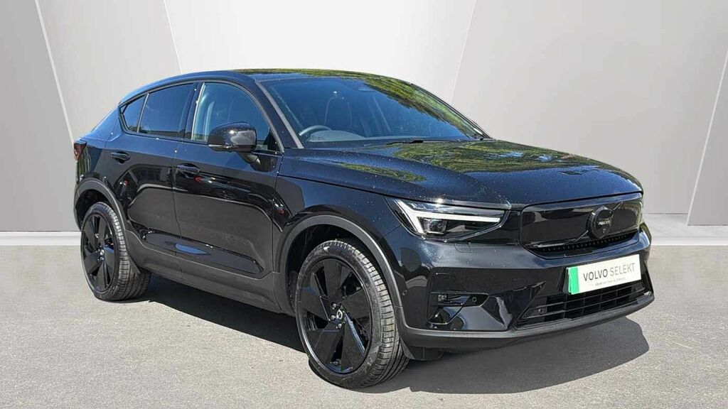 Volvo EC40 Twin Motor Performance Black Edition Ultra Black
