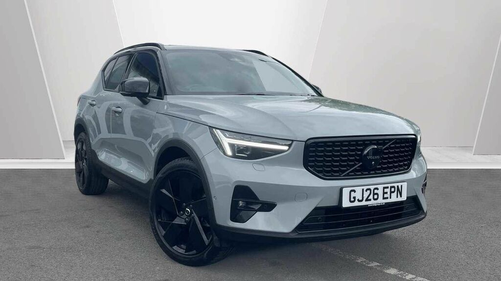 Volvo XC40 Black Edition Ultra, B4 Mild Hybrid, Grey