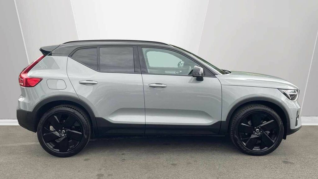 Volvo XC40 Black Edition Ultra, B4 Mild Hybrid, GJ26EPN Grey #3