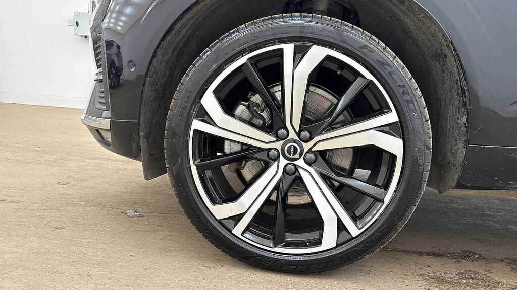 Volvo XC60 Ultra, B5 Awd Mild Hybrid, Bright RV25VPP Black #4
