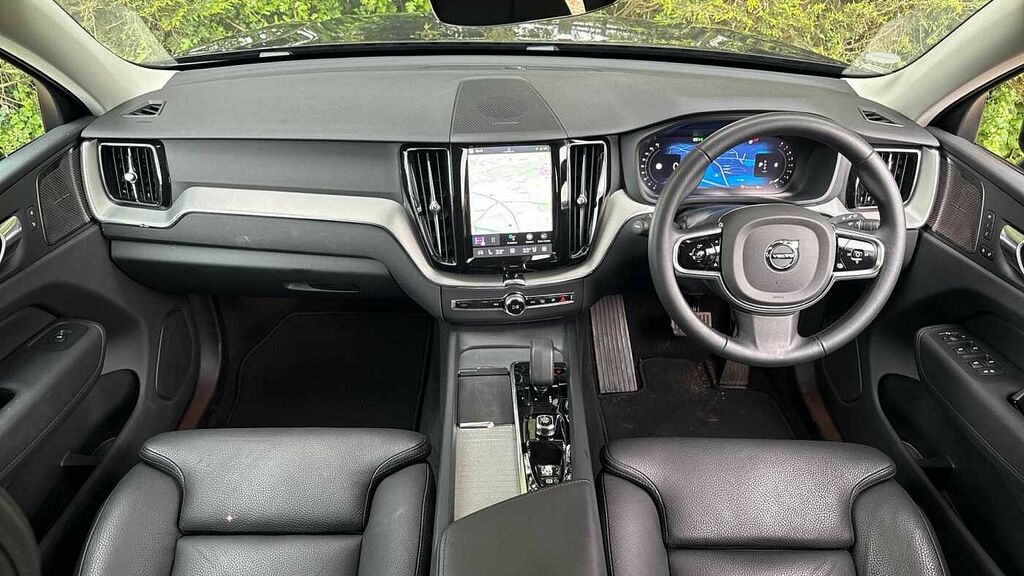 Volvo XC60 Plus, B5 Awd Mild Hybrid, Dark LB24MXO Black #5