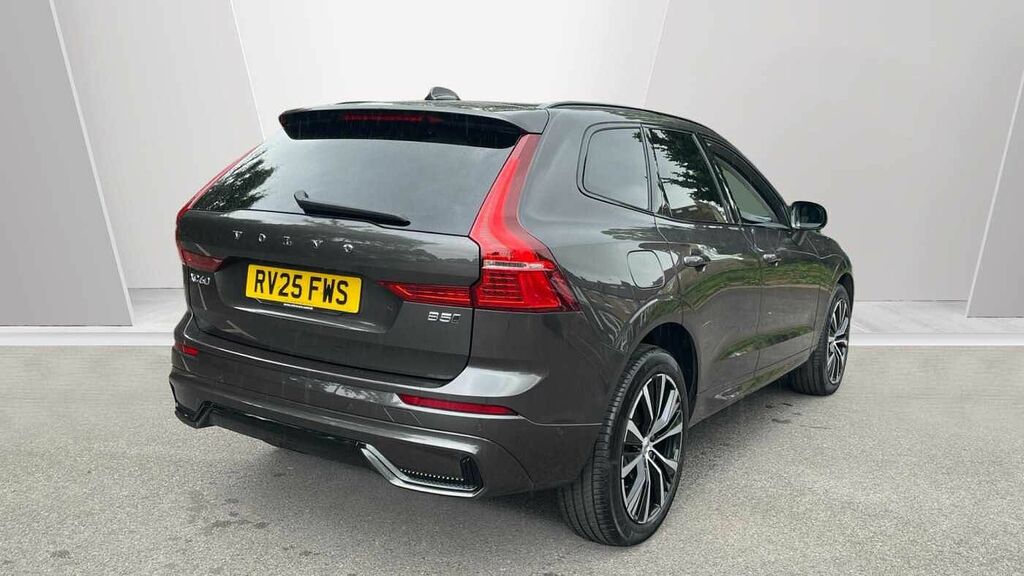 Volvo XC60 2.0 B5p Plus Dark Awd Geartronic RV25FWS Grey #2