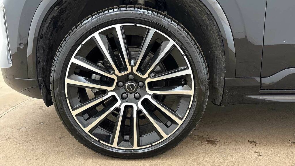 Volvo XC90 B5 P Awd Ultra Dark RV25XPN Black #4