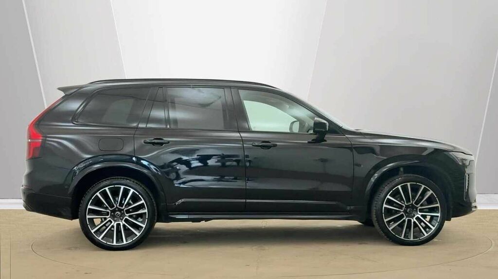 Volvo XC90 B5 P Awd Ultra Dark RV25XPN Black #2