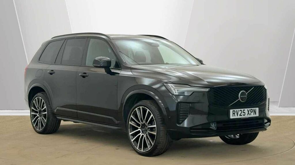 Volvo XC90 B5 P Awd Ultra Dark Black
