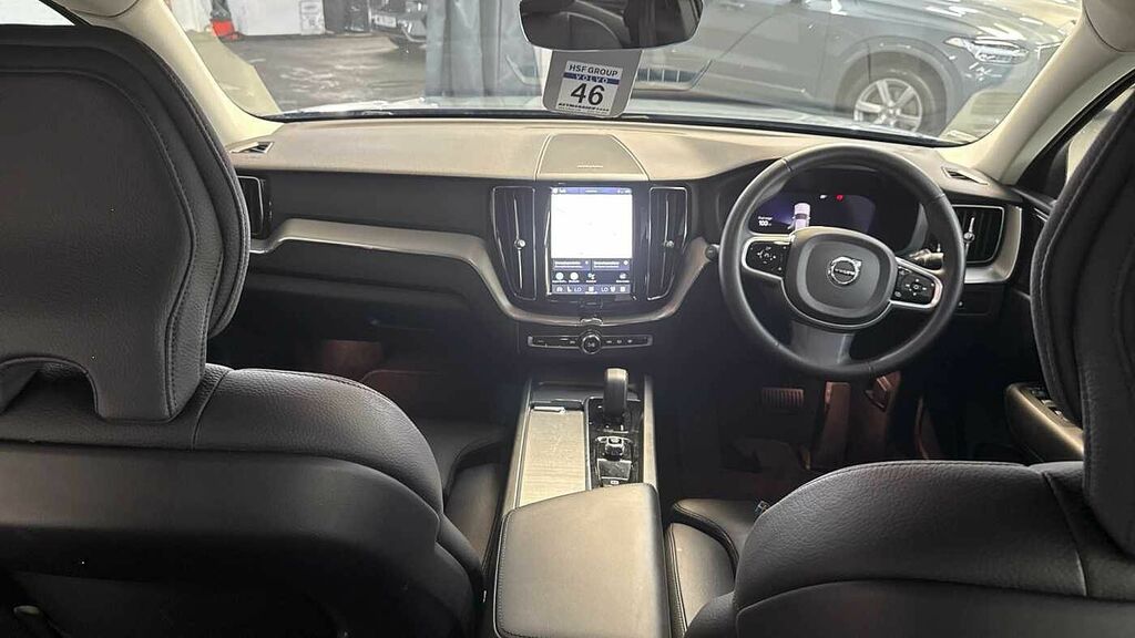 Volvo XC60 Plus, B5 Awd Mild Hybrid, Dark EJ22ZXR Grey #5