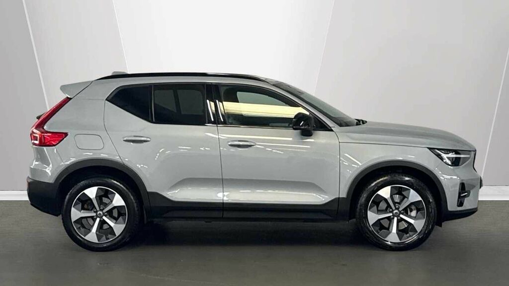 Volvo XC40 Plus, B4 Mild Hybrid, Dark RV75PXO Grey #3