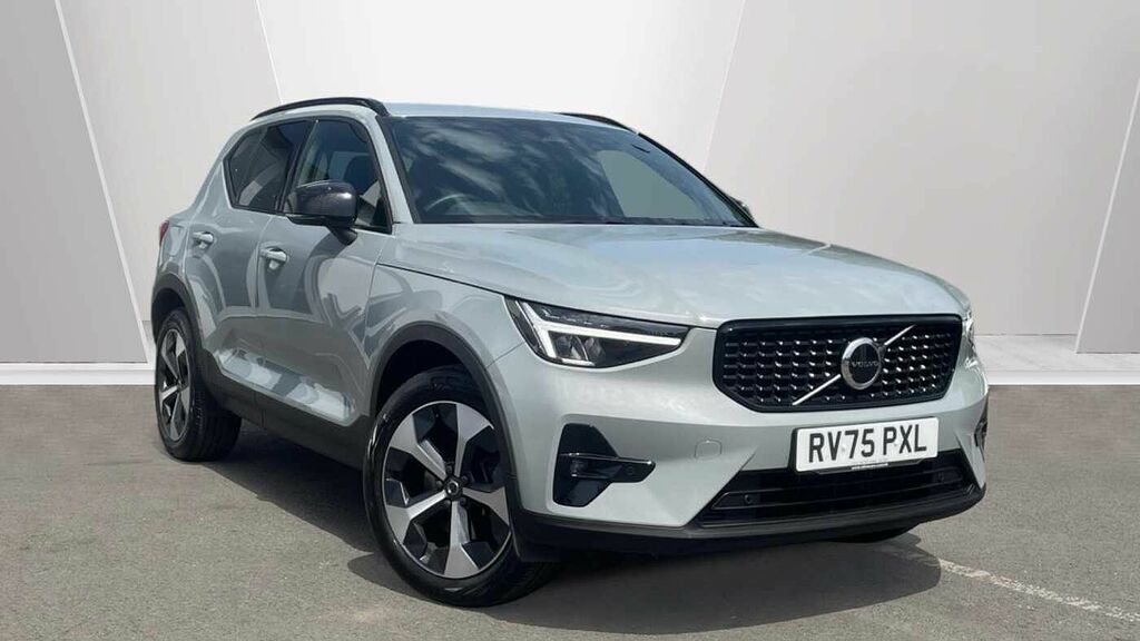 Volvo XC40 Plus, B4 Mild Hybrid, Dark Grey