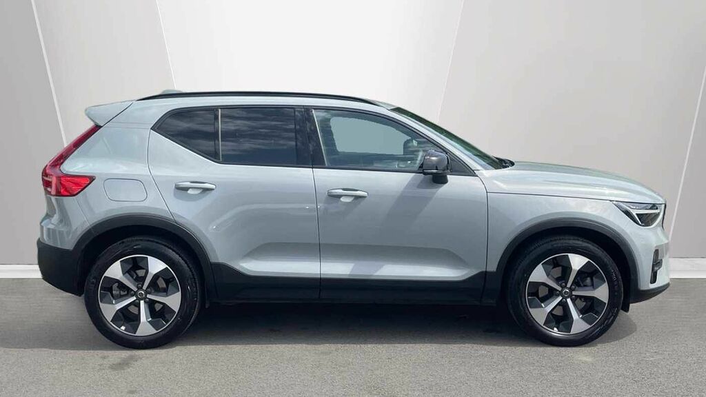 Volvo XC40 Plus, B4 Mild Hybrid, Dark RV75PXL Grey #3