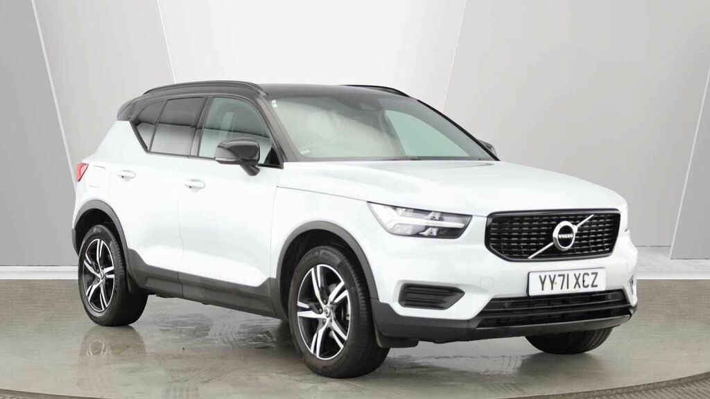 Volvo XC40 1.5 T3 163 R Design Silver