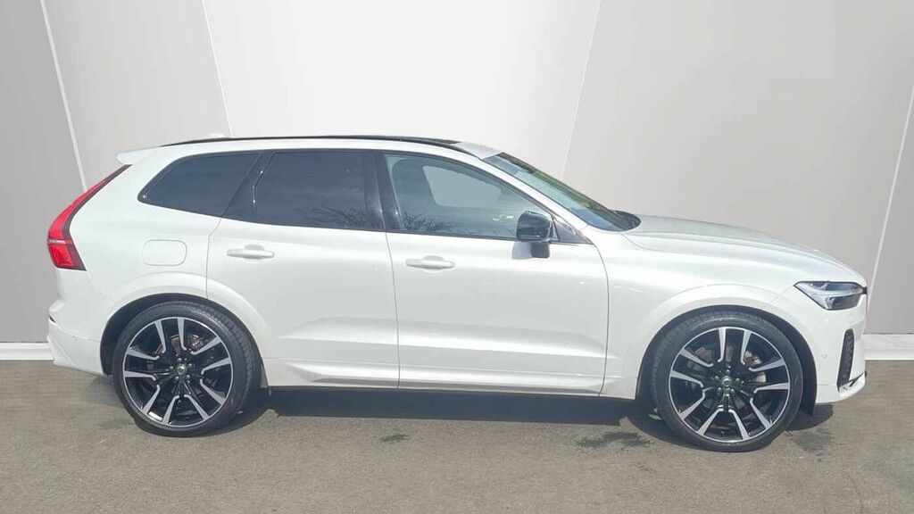 Volvo XC60 2.0 B5p Ultimate Dark Awd Geartronic GN23RZB White #3