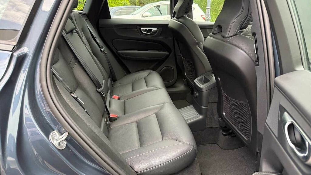 Volvo XC60 T6 Awd Plus Dark GL24SYE Blue #6