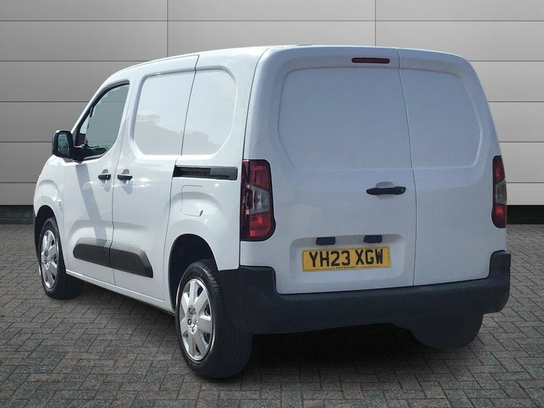 Citroen Berlingo 1.5 Bluehdi 1000Kg Enterprise Ed 100Ps 6 Speed Ss YH23XGW White #2