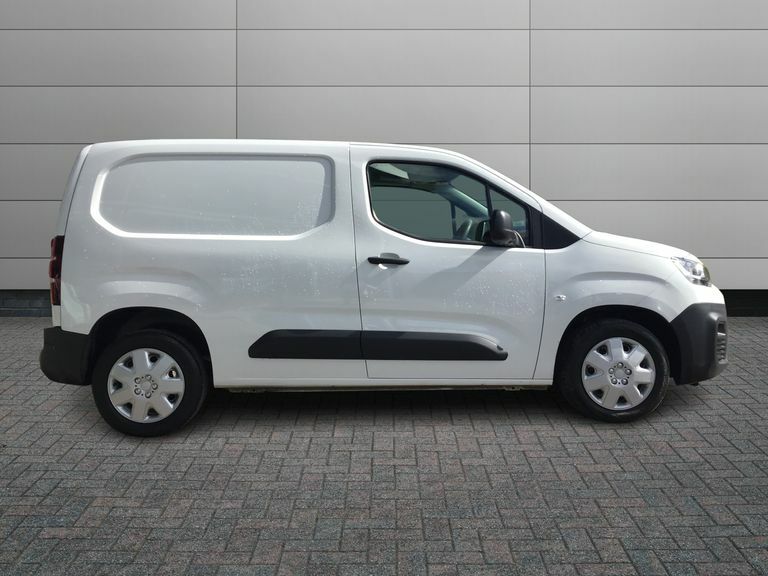 Citroen Berlingo 1.5 Bluehdi 1000Kg Enterprise Ed 100Ps 6 Speed Ss YH23XGV White #5