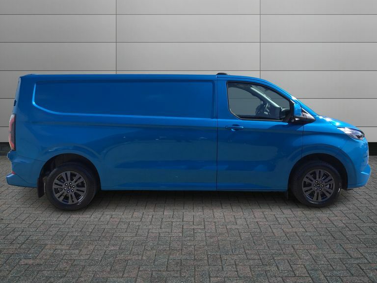 Ford Transit Custom Transit Custom V710 E- Van 320L Lim 65Kwh100rw SY75RNX Blue #5
