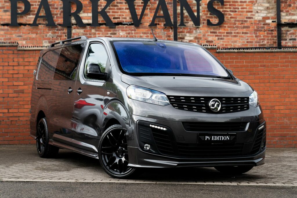 Vauxhall Vivaro 2.0D Elite Crew Cab Lwb #2