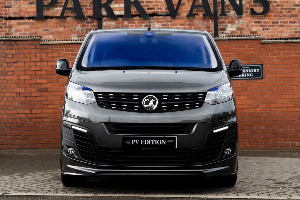 Vauxhall Vivaro 2.0D Elite Crew Cab Lwb #6