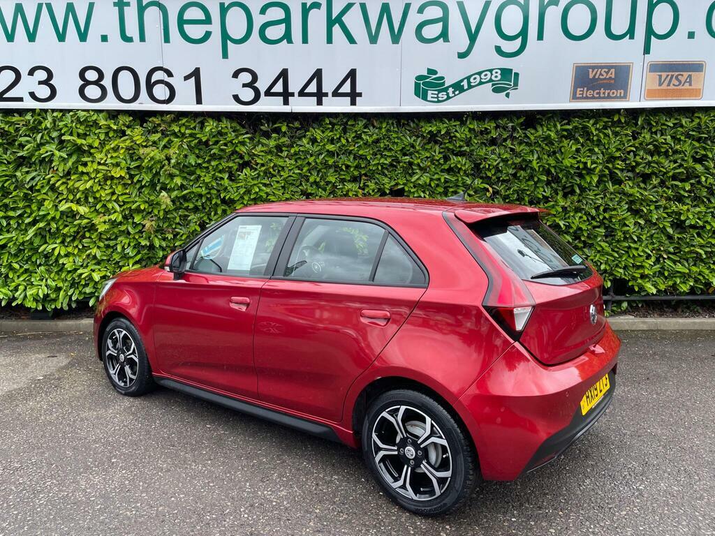 MG MG3 1.5 Vti-tech Exclusive Euro 6 S S HX19ZTJ Red #4