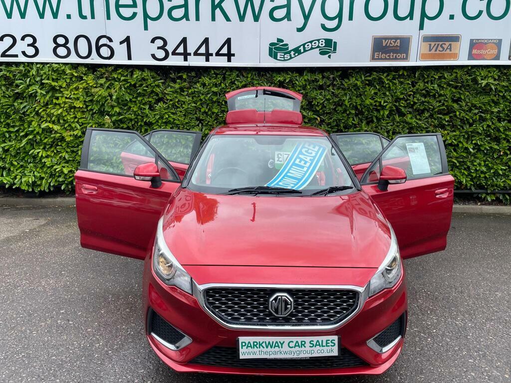 MG MG3 1.5 Vti-tech Exclusive Euro 6 S S HX19ZTJ Red #2