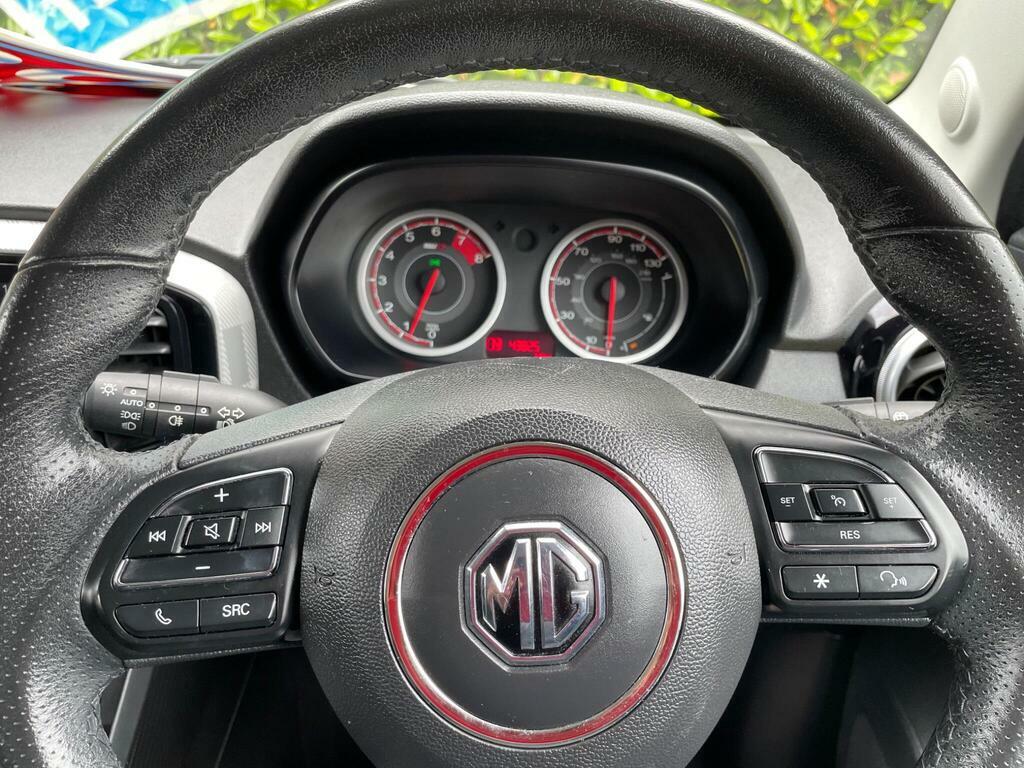MG MG3 1.5 Vti-tech Exclusive Euro 6 S S HX19ZTJ Red #5