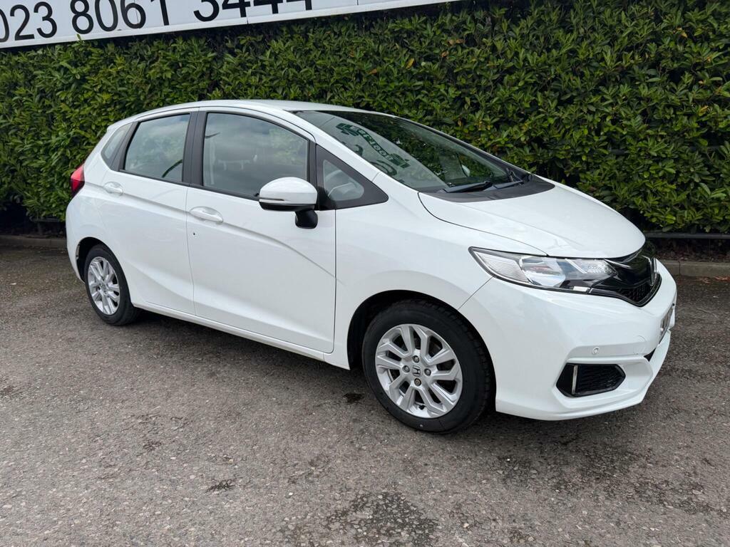 Honda Jazz 1.3 I-vtec Se Euro 6 S S White