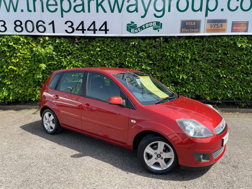 Ford Fiesta 1.25 Zetec Climate Red