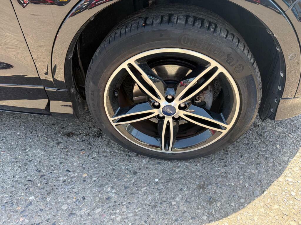 Ford Kuga 1.5T Ecoboost Titanium X Sport Awd Euro 6 S Black #3