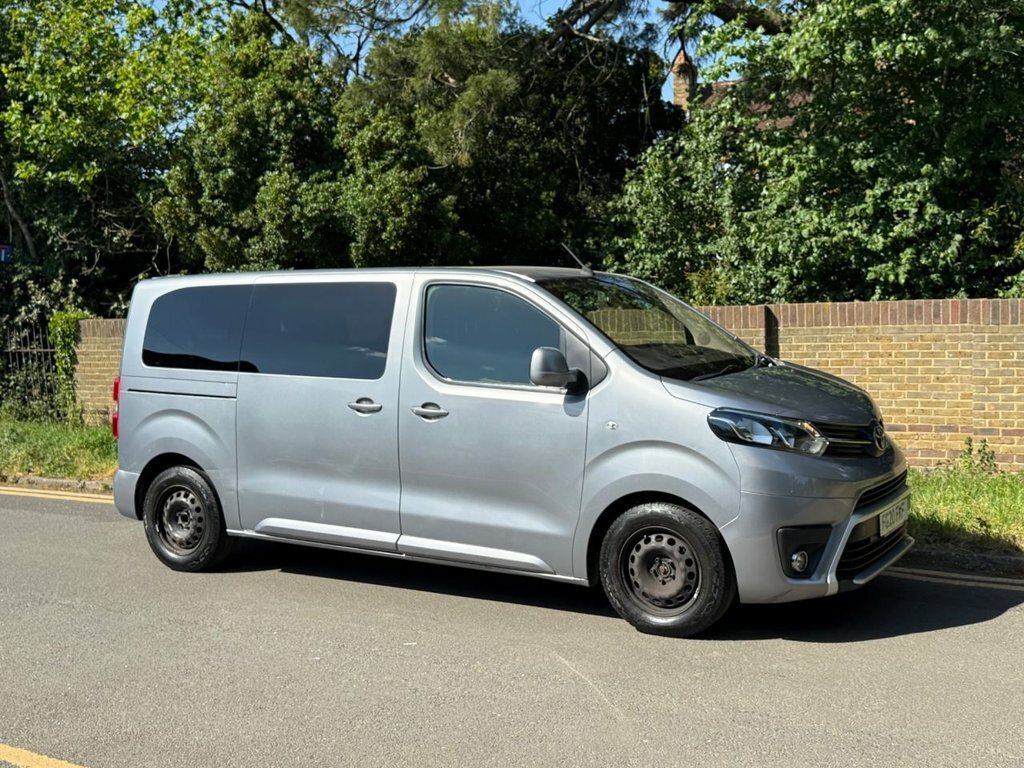 Toyota Proace Verso 1.5L Shuttle Grey #3
