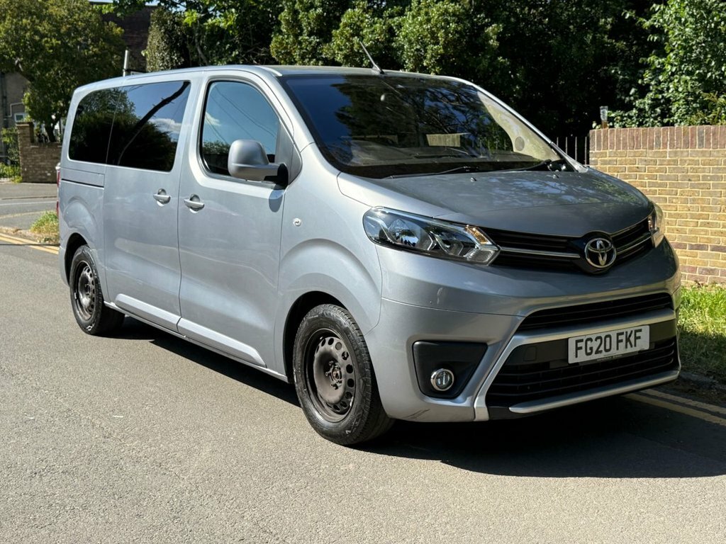 Toyota Proace Verso 1.5L Shuttle Grey #4