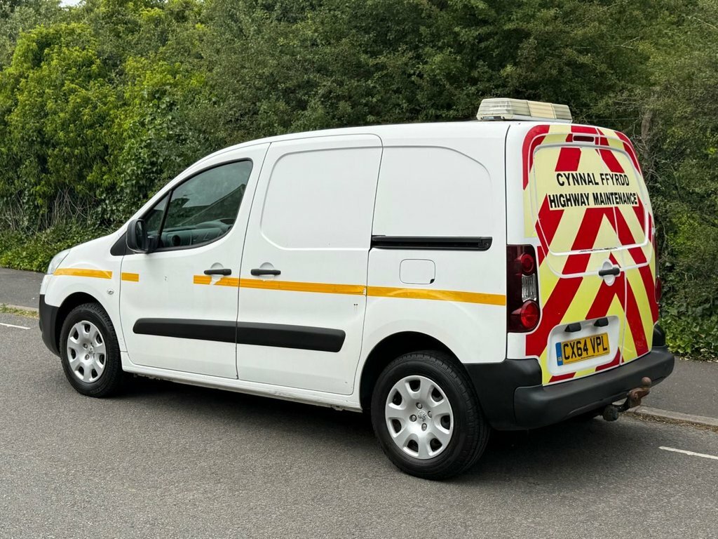 Peugeot Partner 1.6L Se White #3