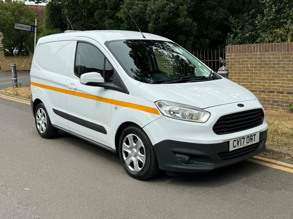 Ford Transit Courier 1.5L Null 6Dr White #3