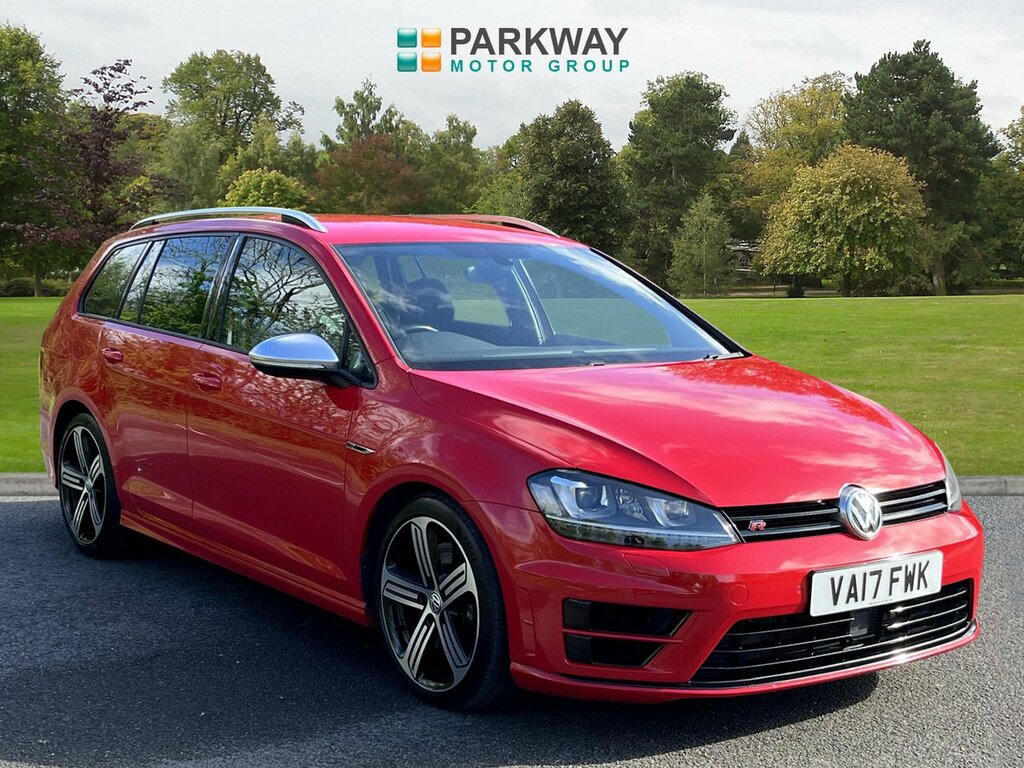 Volkswagen Golf Estate Red