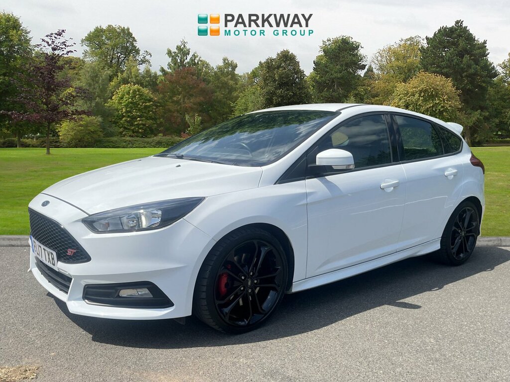 Ford Focus St-2 FL17TXB White #3
