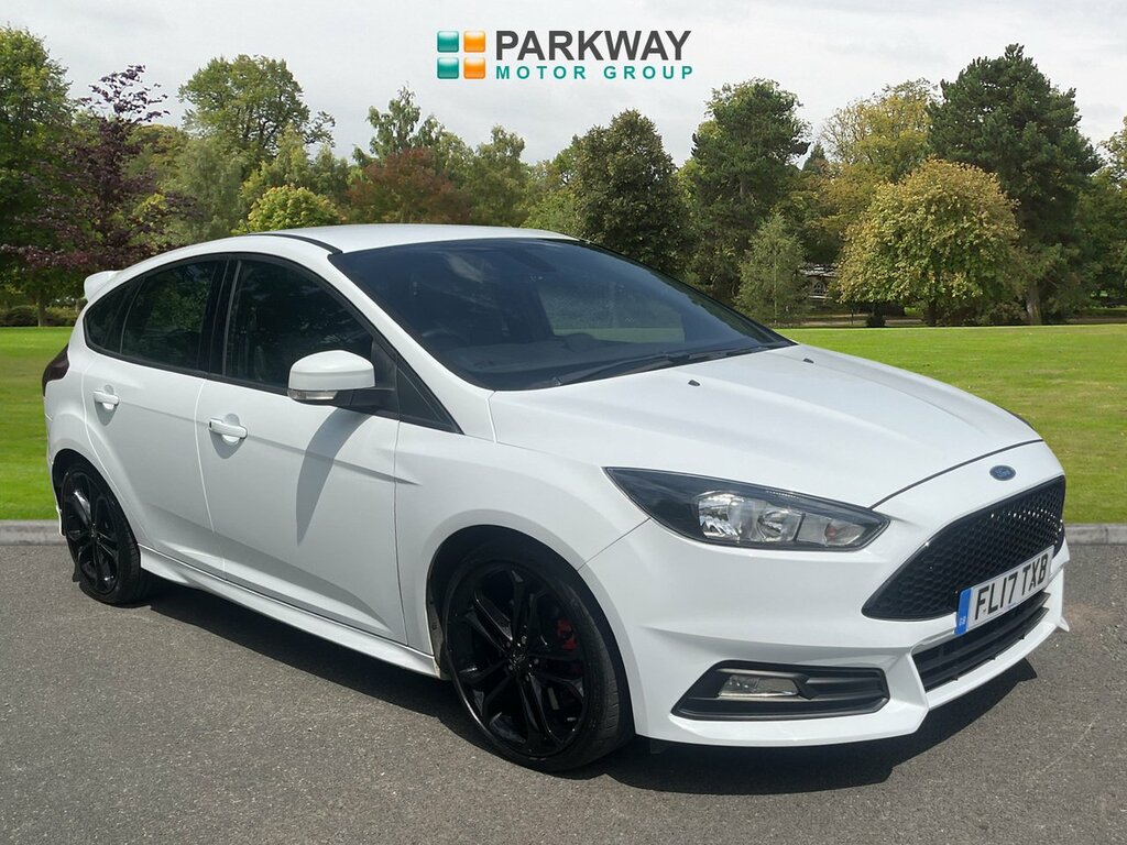 Ford Focus St-2 White