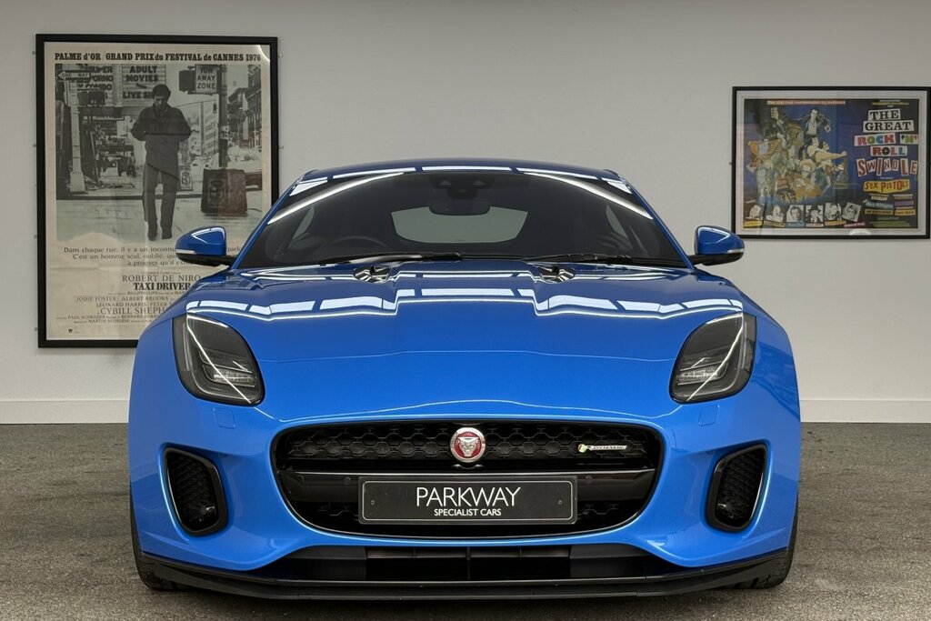 Jaguar F-Type 2.0 Dynamic R Coupe #36