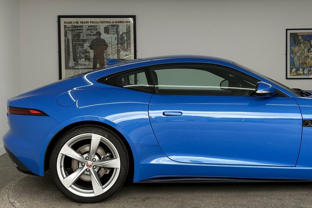 Jaguar F-Type 2.0 Dynamic R Coupe #34
