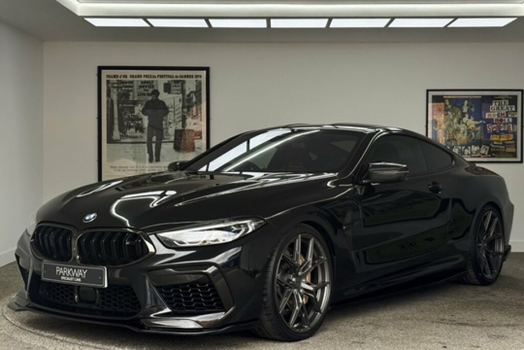 BMW M8 4.4 V8 Ultimate Package Coupe Blue #4