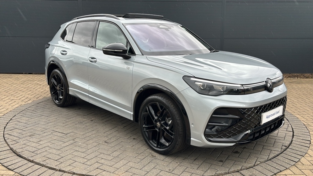 Volkswagen Tiguan 1.5 Etsi 150 R-line Dsg 150 Ps Silver