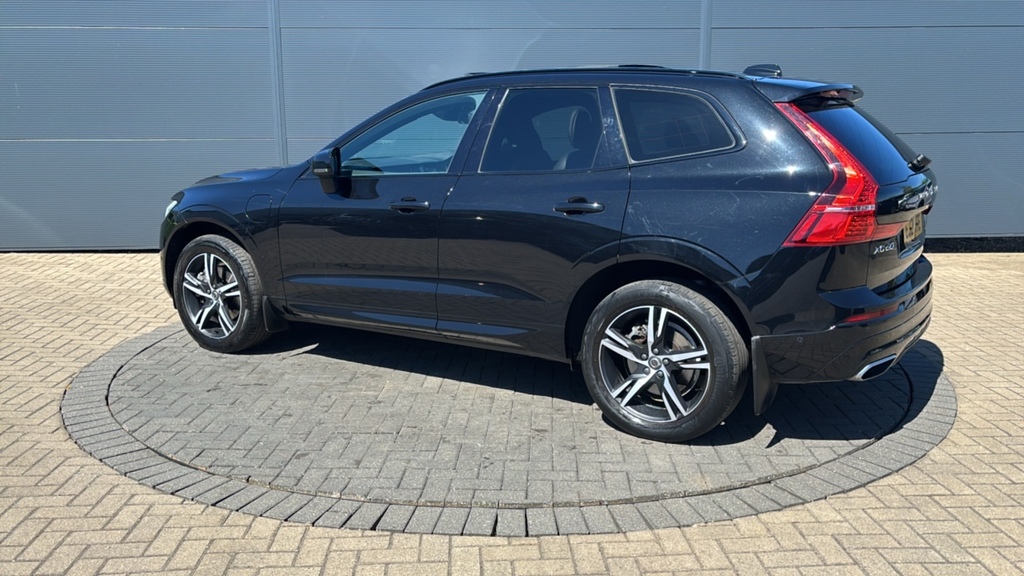 Volvo XC60 2.0 T6 Recharge Phev R Design Awd 340 Ps EJ21HTE Black #3