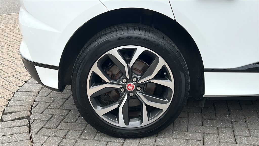 Jaguar I-Pace 294Kw Ev400 Hse 90Kwh 11Kw Charger 400 KR23EHH White #5