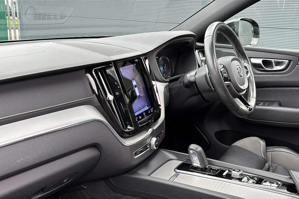 Volvo XC60 2.0 T8 405 Hybrid Polestar Engineered Awd Gtrn AK70HYC Grey #2