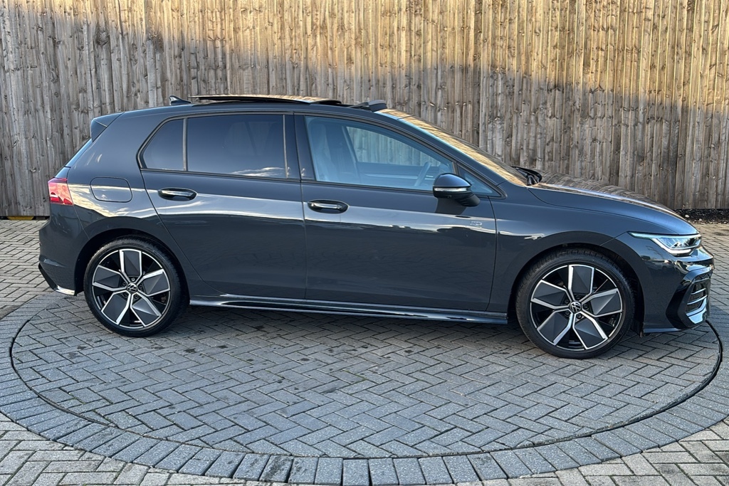 Volkswagen Golf 2.0 Tdi 150 R-line Dsg 150 Ps KM25MYA Grey #4