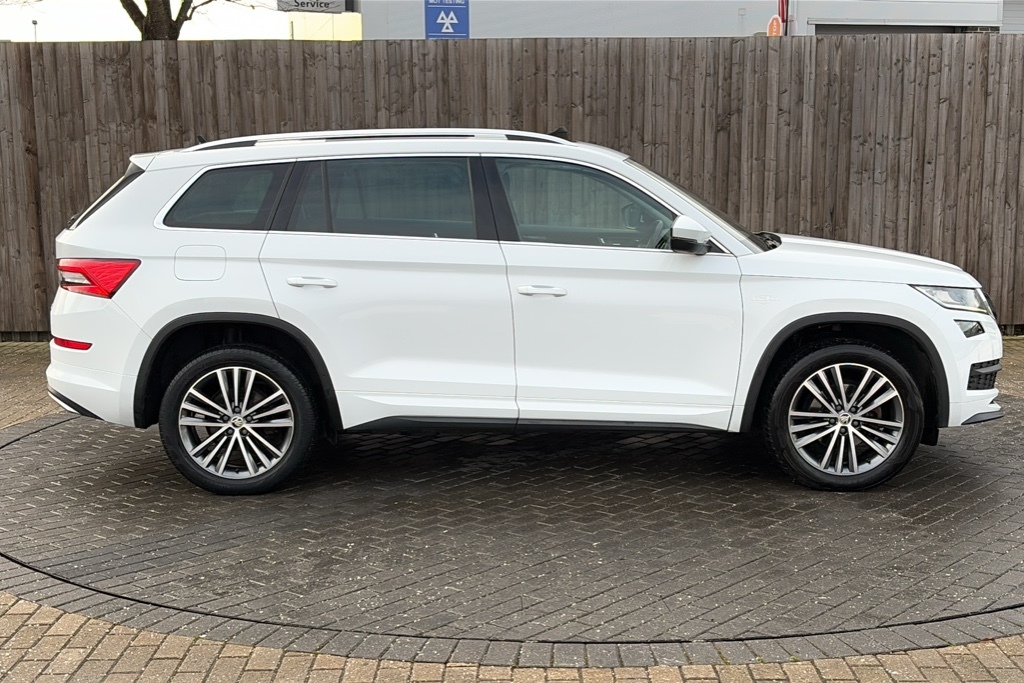 Skoda Kodiaq 2.0 Tdi Laurin Klement 4X4 Dsg 7 Seat 150 KY70LHK White #4