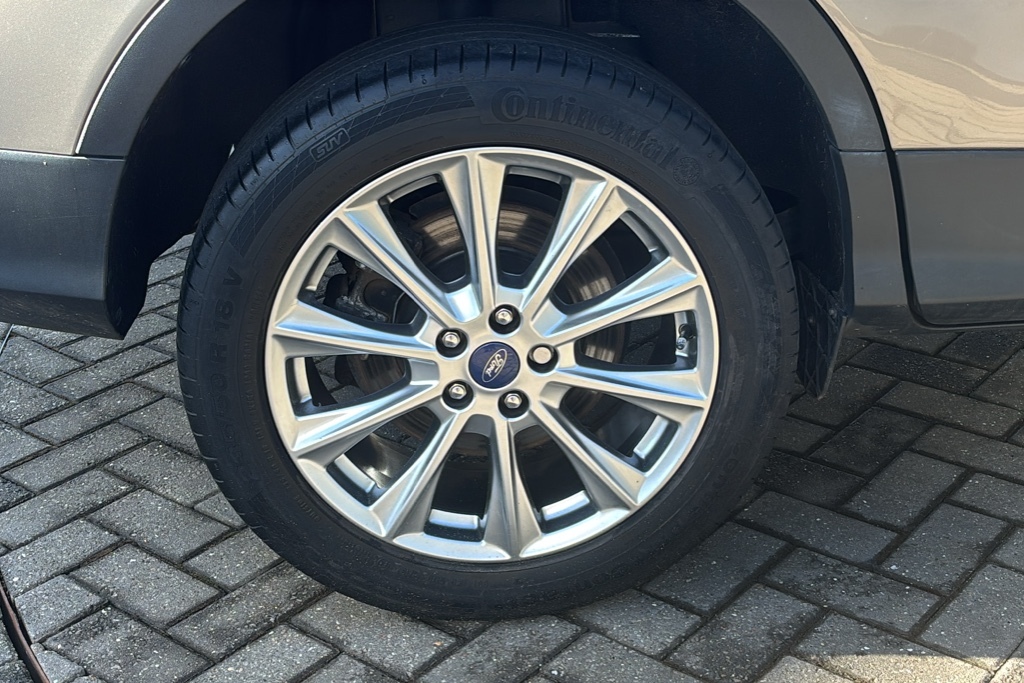 Ford Kuga 2.0 Tdci Titanium Edition 2Wd 120 Ps AU69XVE Silver #5