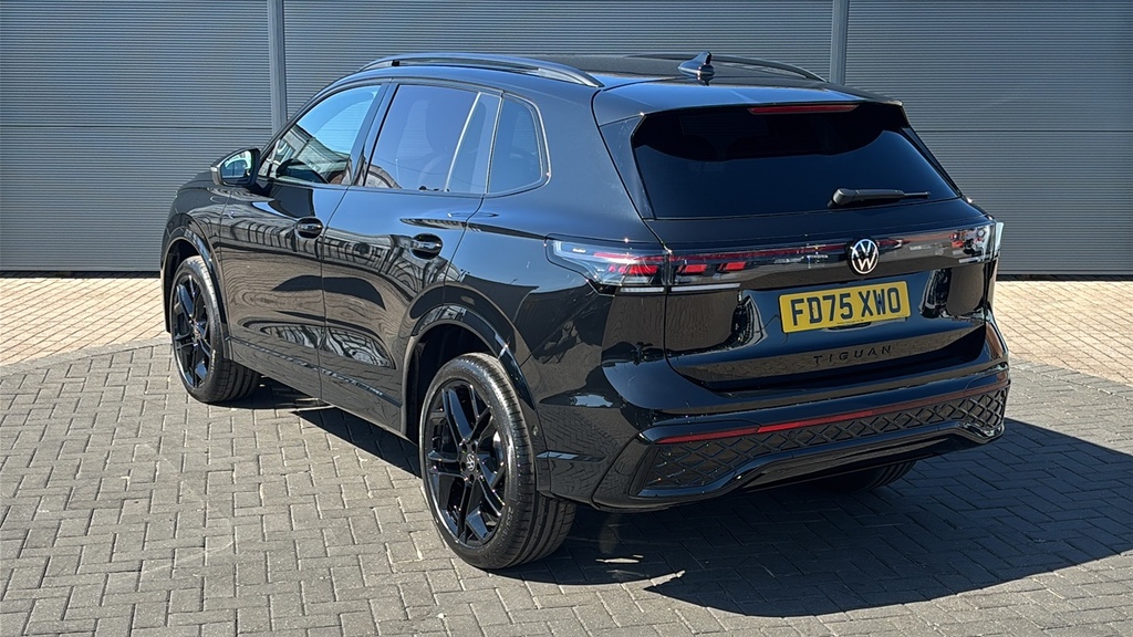 Volkswagen Tiguan 2.0 Tsi 265 4Motion Black Edition Dsg 265 Ps Black #3