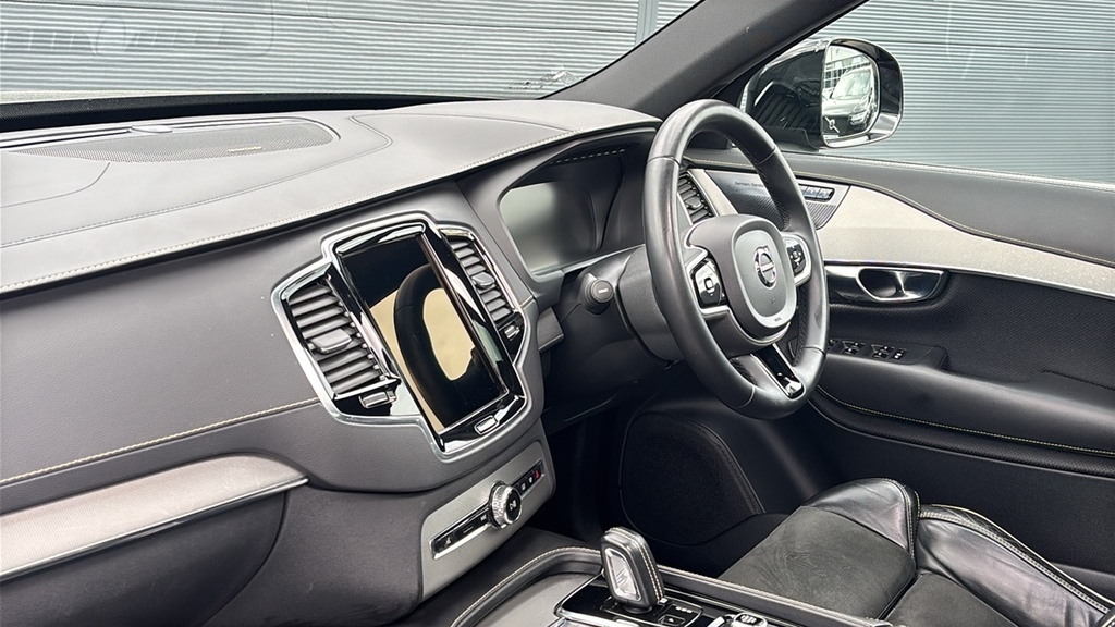 Volvo XC90 2.0 T8 Recharge Phev R Design Awd 390 Ps GJ71ZTT Black #2